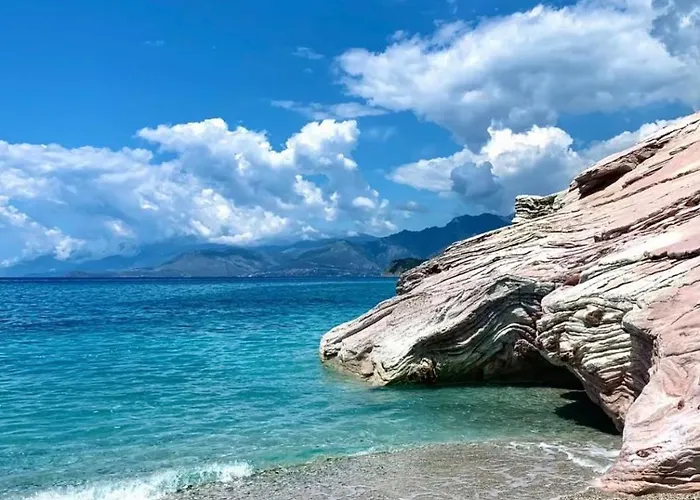 Villa Cela Guest house Lukove